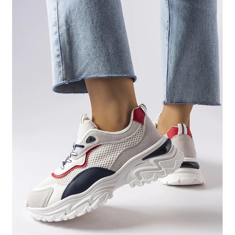 D/GMR Bílé tenisky s viditelným běhounem značky Rosita bílý 2