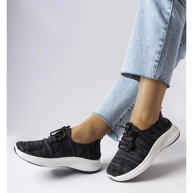 D/GMR Černé látkové tenisky od Tommaso černá 2