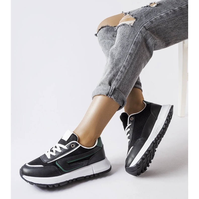 D/GMR Černé tenisky se zeleným akcentem Tod černá 1 D/GMR Černé tenisky se zeleným akcentem Tod černá 1