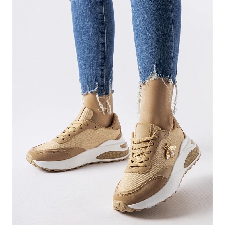 D/GMR Hnědobílé tenisky s ozdobnou nití Acciano hnědý 2 D/GMR Hnědobílé tenisky s ozdobnou nití Acciano hnědý 2