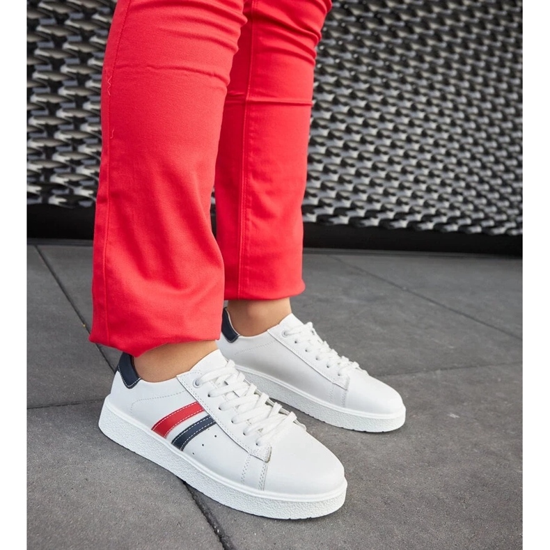 D/GMR Bílé kožené šněrovací tenisky Camilla bílý 2