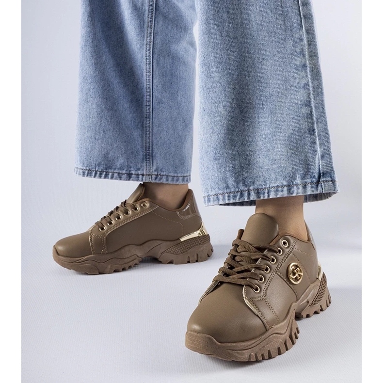 D/GMR Hnědé tenisky s masivní podrážkou značky Arpaia hnědý 1 D/GMR Hnědé tenisky s masivní podrážkou značky Arpaia hnědý 1