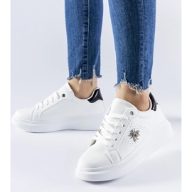 D/GMR Bílé tenisky se zirkonovou aplikací Fairfax bílý 2