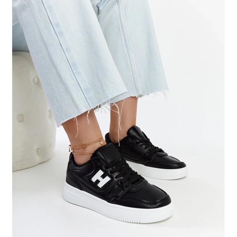 D/GMR Černé tenisky na bílé platformě Mentha černá 2 D/GMR Černé tenisky na bílé platformě Mentha černá 2