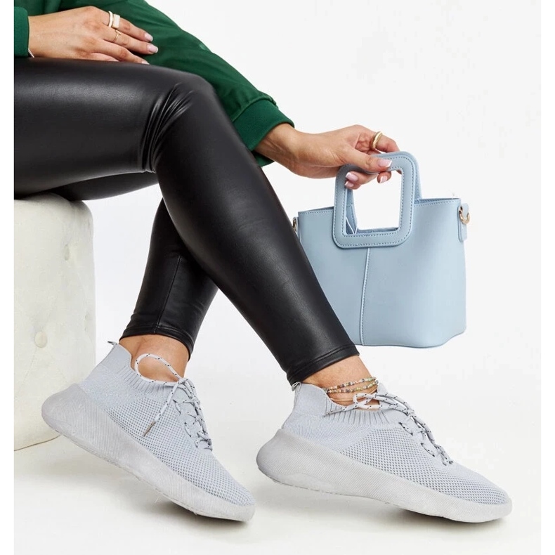 D/GMR Šedé sportovní tenisky Roshni šedá 2