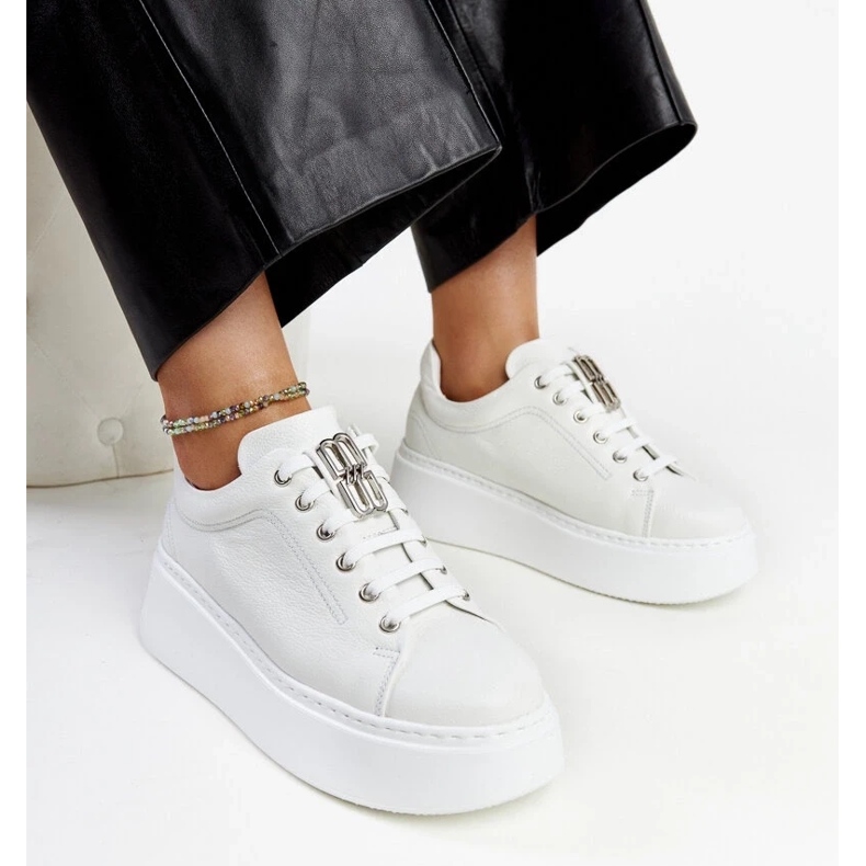 D/GMR Bílé kožené tenisky Karino bílý 1