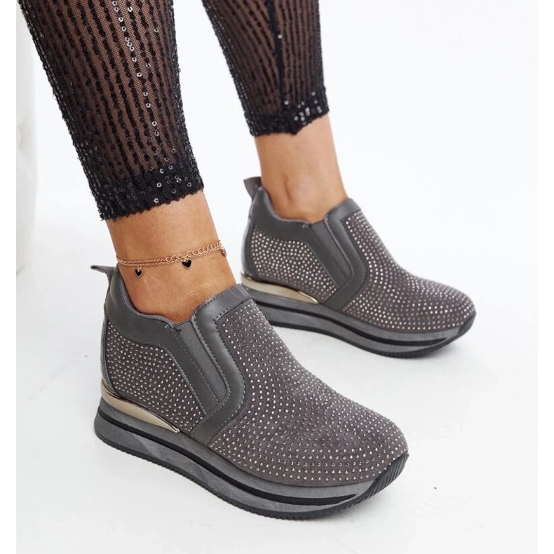 D/GMR Tmavě šedé tenisky Cadelaria na klínku šedá 2 D/GMR Tmavě šedé tenisky Cadelaria na klínku šedá 2