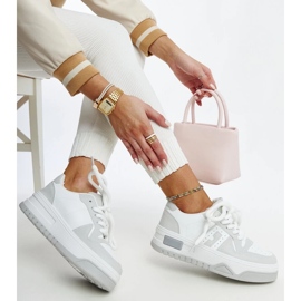 D/GMR Bílo-šedé tenisky Galit se silnou podrážkou bílý 2