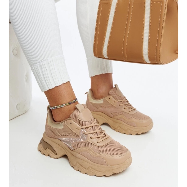 D/GMR Hnědé tenisky na platformě zdobené zirkony Maras hnědý 1