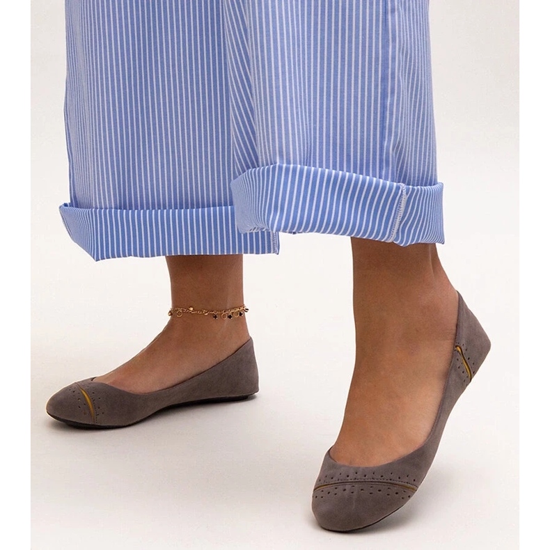 Šedé klasické balerínky Dorris šedá 2