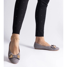 D/CEO Šedé balerínky zdobené mašlí a broží Esdras šedá 2