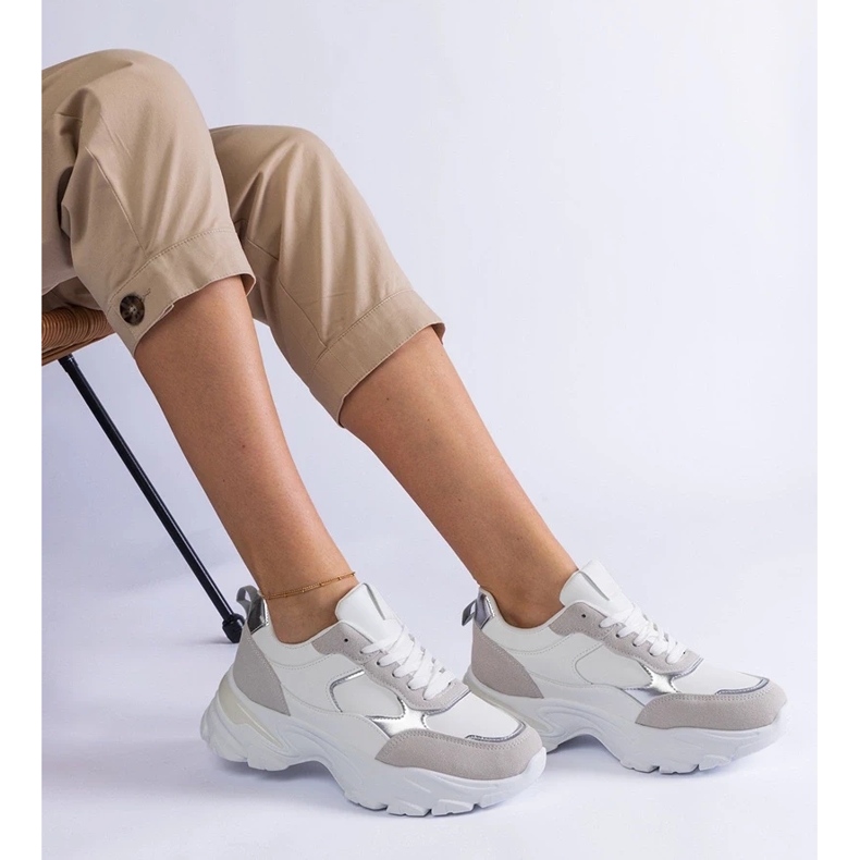 D/CEO Bílé tenisky na masivní podrážce Torrezy bílý 2