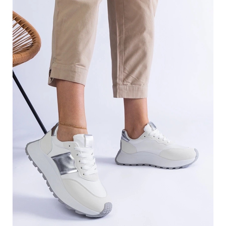 D/CEO Bílé tenisky na platformě Cremorna bílý 2