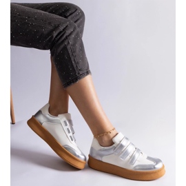 D/CEO Stříbrné tenisky Mena se zapínáním na suchý zip stříbrný 1