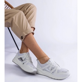 D/CEO Bílé tenisky se silnou podrážkou Sierra bílý 2