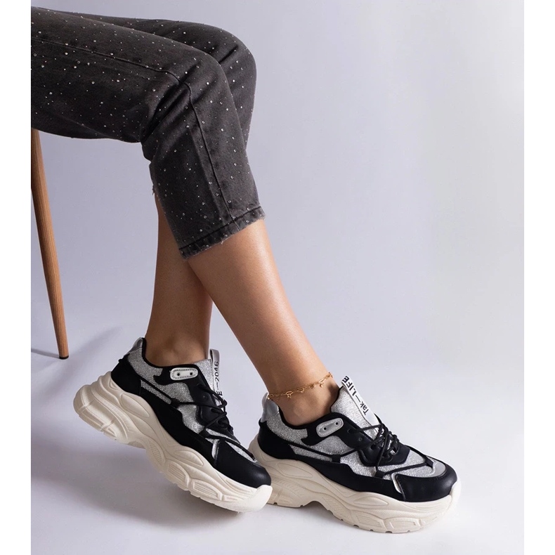 D/CEO Černé tenisky se třpytivými vsadkami Rigel černá 1