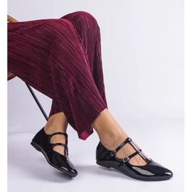 D/CEO Černé lakované balerínky se sponou Marinos černá 1