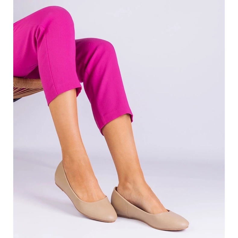 D/CEO Béžové baleríny na skrytém klínu ekologického séra Savelia béžový 1 D/CEO Béžové baleríny na skrytém klínu ekologického séra Savelia béžový 1