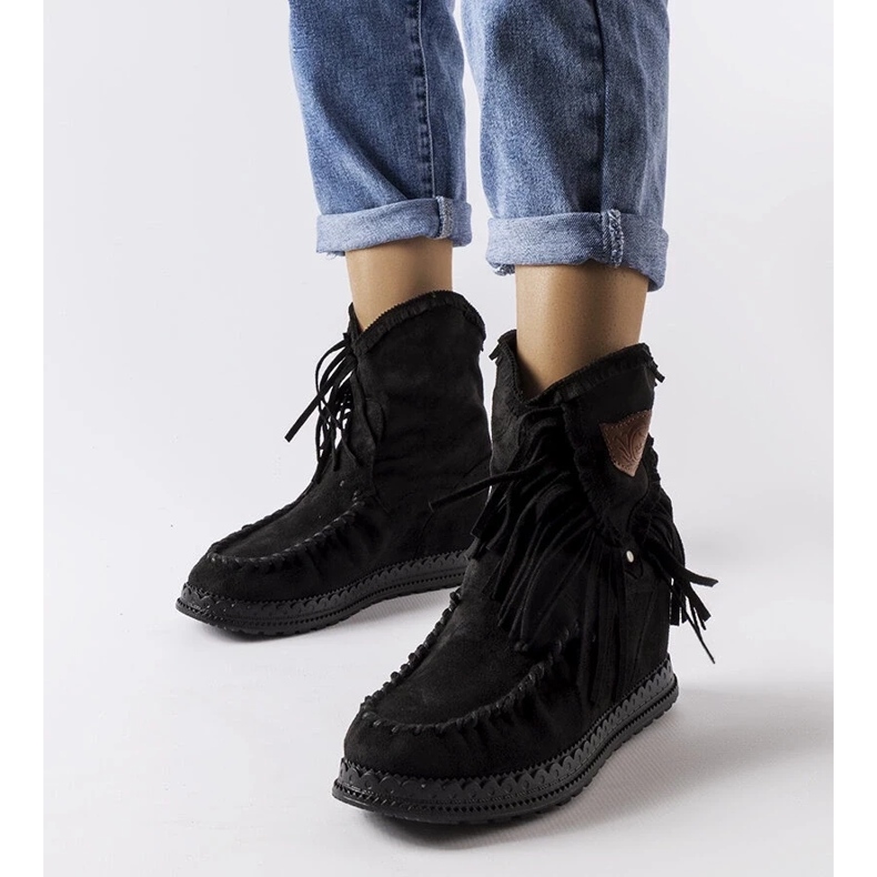 D/CEO Černé kozačky na klínku od Giudice černá 2