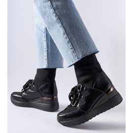 D/CEO Černé ponožkové boty Rochon na klínku černý 2