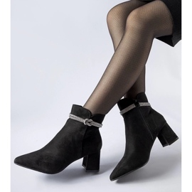 D/CEO Černé zateplené kotníkové boty Alba černá 2