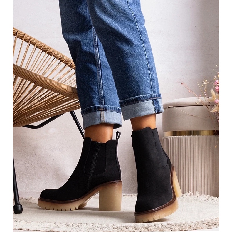 D/CEO Černé kotníkové boty na nápadném vysokém podpatku Nurea černá 2