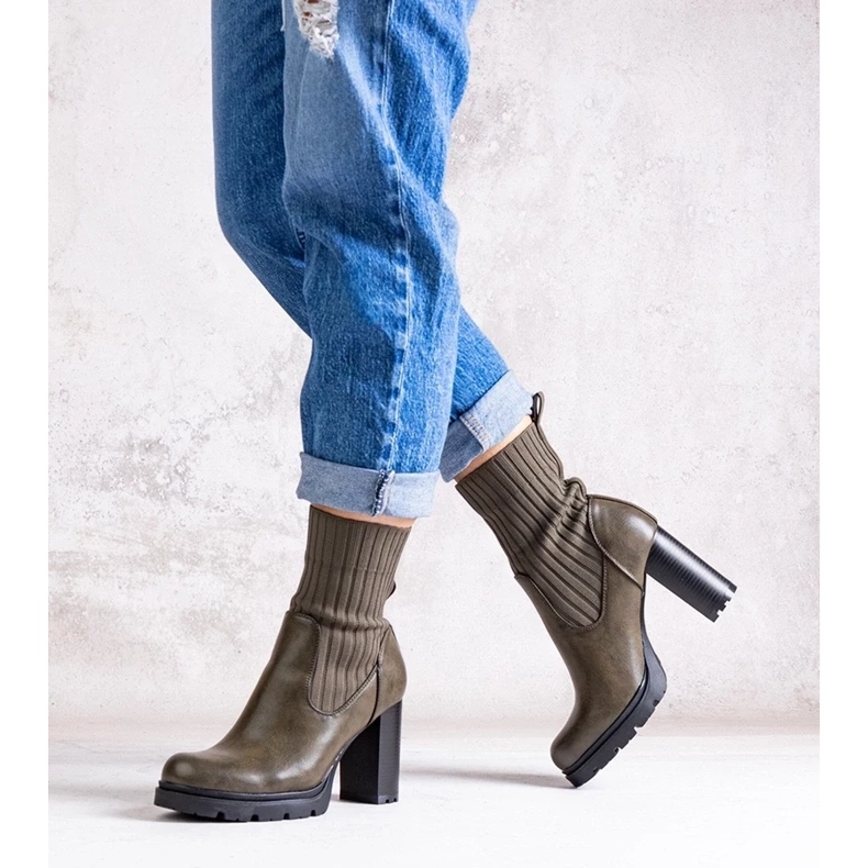 D/CEO Zelené kotníkové boty z eko kůže Asera 2