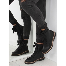 Černé šněrovací kozačky 8308 black černý 2