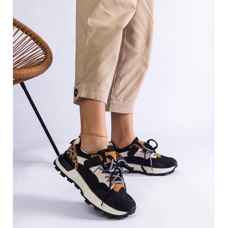 D/CEO Černé tenisky zdobené motivem zvířat Soria černá 2