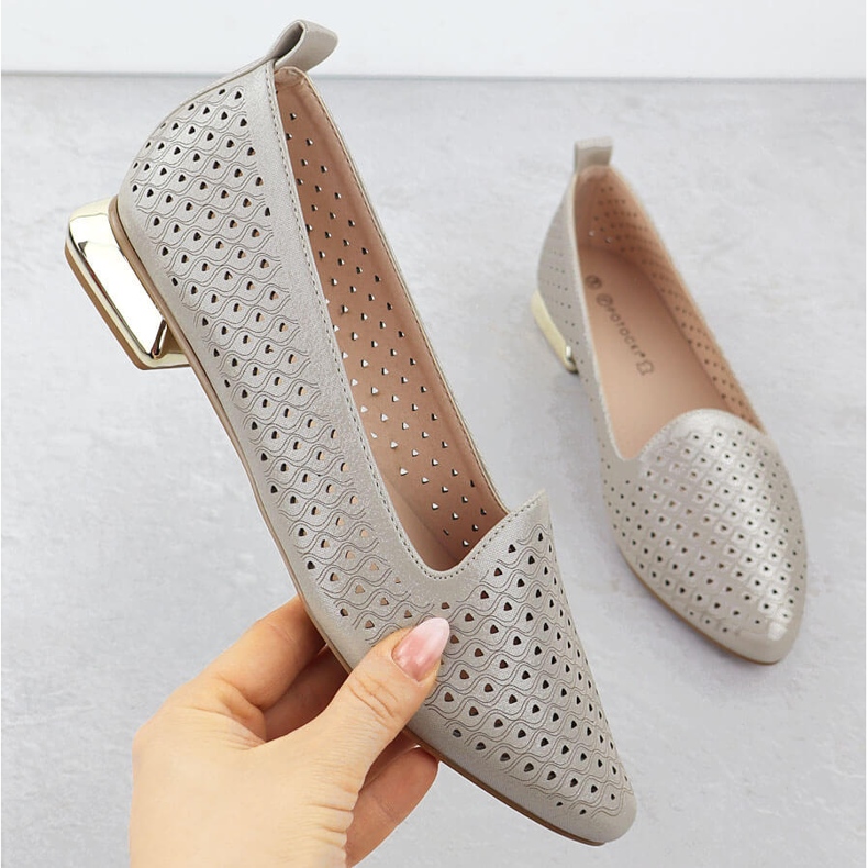 Dámské boty na dekorativní podpatku Beige Potocki SZ12574 béžový 1