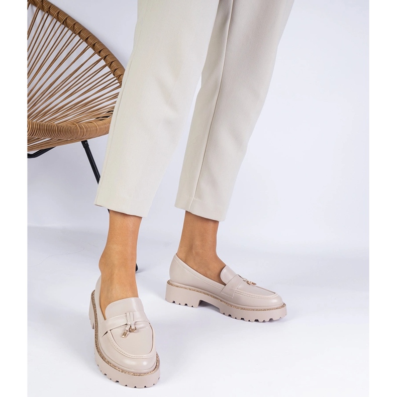 Béžové mokasíny zdobené kamínky béžový 1