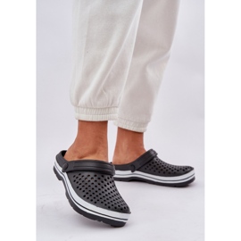 Světelné pěnové ženské černé žabky černá 2