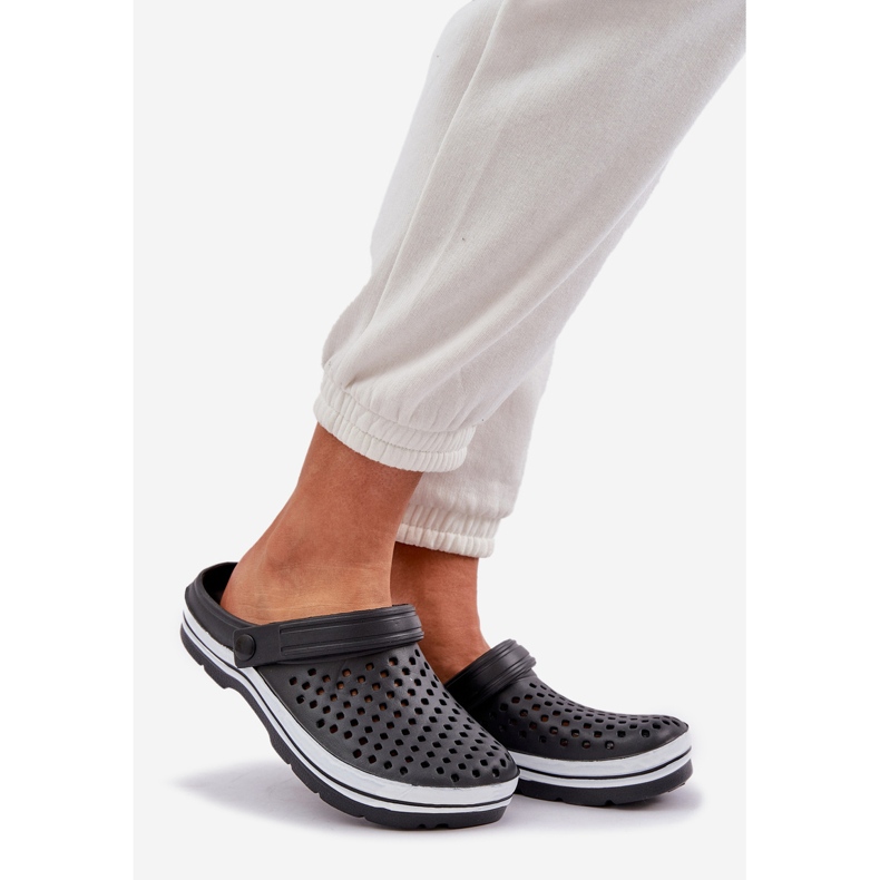 Světelné pěnové ženské černé žabky černá 1