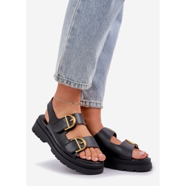 Ekologické kožené sandály s černými svorkami černá 1