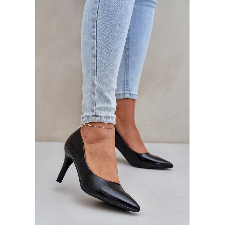 Ekologické kolíky černé černý 2