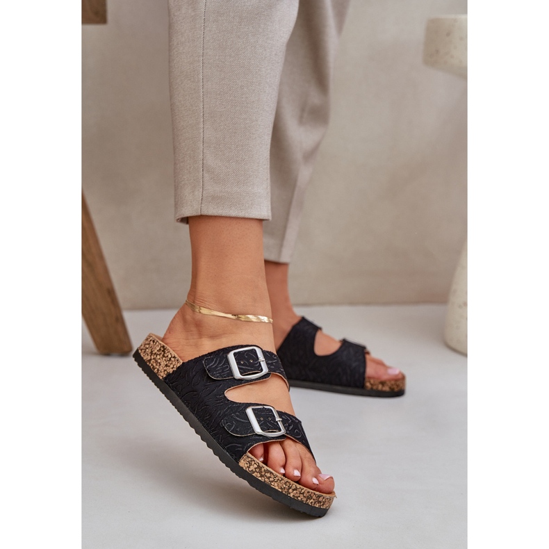 Materiární žabky na korku s černými svorkami černá 2