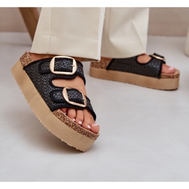 Pantofle s cop a spony na masivní platformě černé černá 2