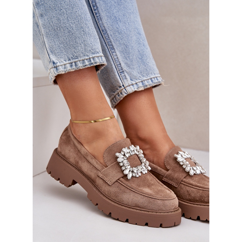 Dámské mokasíny ekologického semiše s dekorativní brožkou temnou béžovou béžový 2