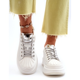 Dámské sportovní kožené tenisky na Goe NN2N4033 Bílá platforma bílý 4