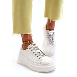 Dámské sportovní kožené tenisky na Goe NN2N4033 Bílá platforma bílý 3