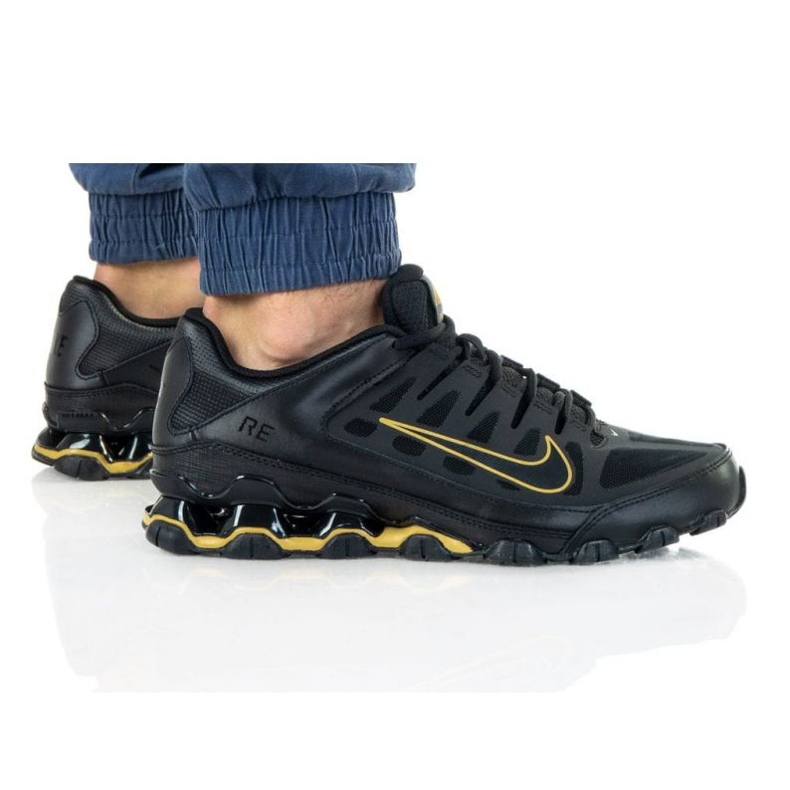 Sportovní bota Nike Reax 8 Mesh 621716-020 černý 1