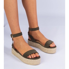 Zelené espadrilní sandály na platformě zelená 4