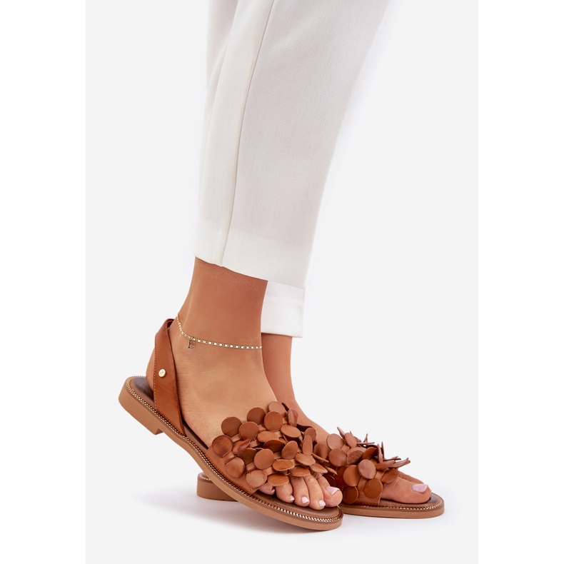 Kožené sandály s plochými podpatky zazoo 40425 hnědé hnědý 1