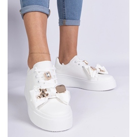Bílé tenisky žen zdobené medvědem bílý 1 Bílé tenisky žen zdobené medvědem bílý 1