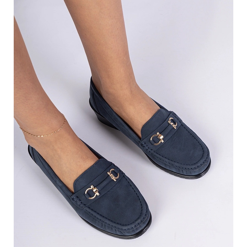 Navy ženské klíny s matným povrchem modrý 1