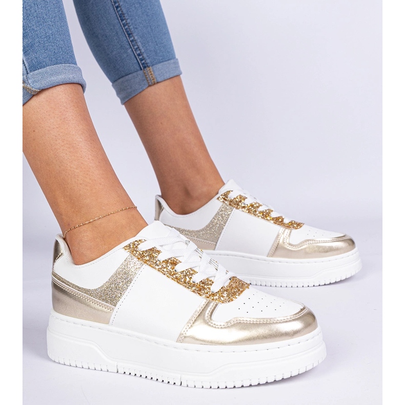 Zlaté dámské tenisky na husté podrážce zdobené třpytky zlatý 2