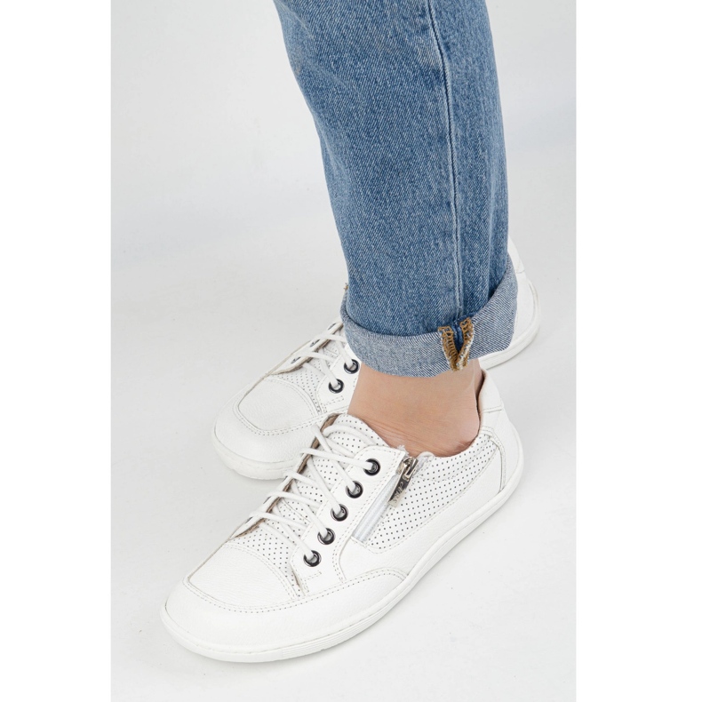 Olivier Bosé ženy minimalistické kožené tenisky 770 Perrorované bílé bílý 2