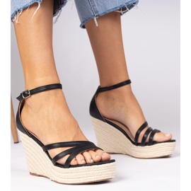 Černé sandály espadrilles na klínu černá 1