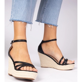 Černé sandály espadrilles na klínu černá 3