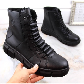 Pohodlné dámské zateplené černé boty na platformě Rieker X3428-00 černá 1 Pohodlné dámské zateplené černé boty na platformě Rieker X3428-00 černá 1